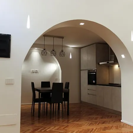 Attia Wifi - Duomo In 10 Min Appartement